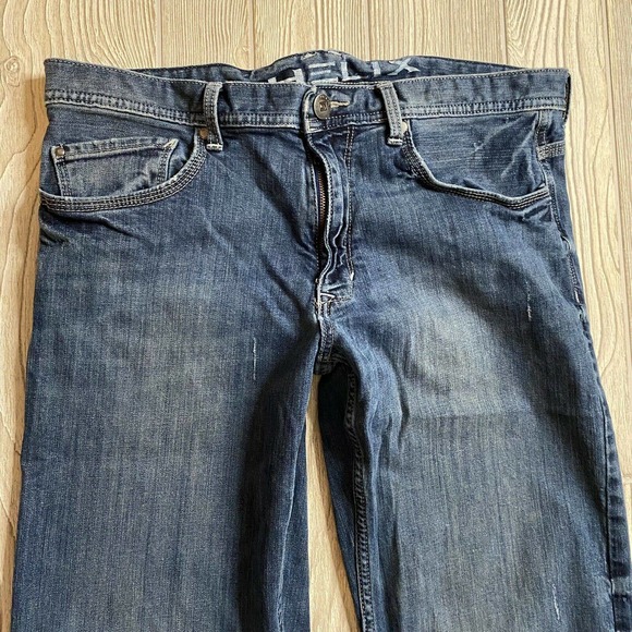 Helix N56 Loose Straight Jeans Mens 34x30 Med Wash Stretch Distressed - Picture 1 of 9